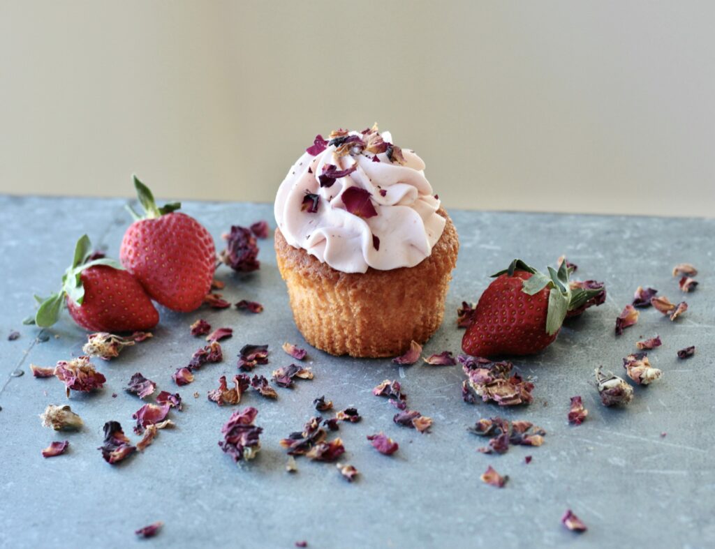 Seasonal Desserts & Drinks Desserts Etc.