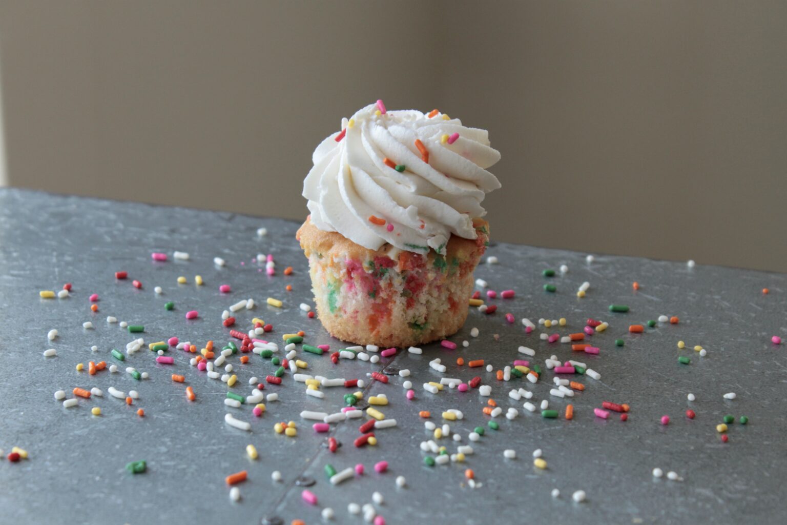 Seasonal Desserts & Drinks Desserts Etc.