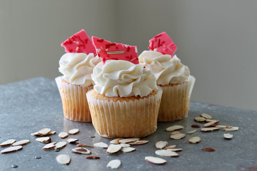 Seasonal Desserts & Drinks Desserts Etc.